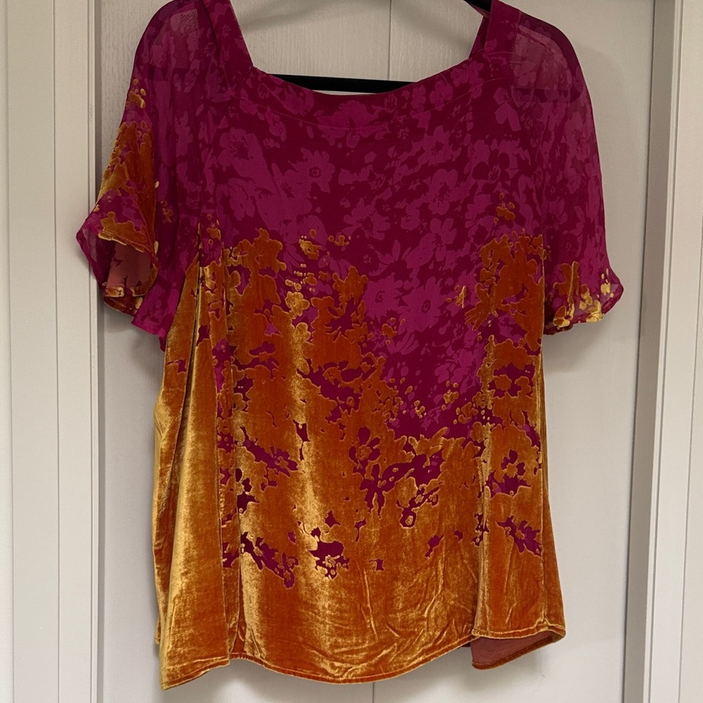 Maeve Floral Velvet Blouse - Pink and Gold - Picture 2 of 2